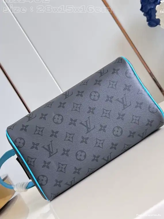 FS CHEAP bag-23*13*12CM KIT LOCKER LOUIS DOPP VUITTON 0606